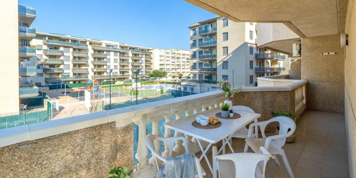 Alea Rentals - Albeniz La Pineda Luaran gambar